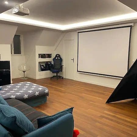 Вилла Grande Maison Familiale -12 Pers