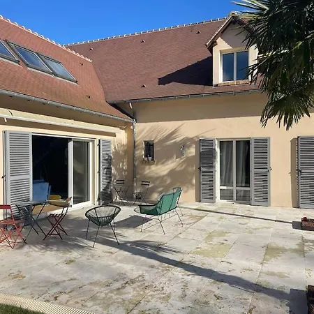 Вилла Grande Maison Familiale -12 Pers Mere