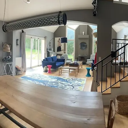 Вилла Grande Maison Familiale -12 Pers *